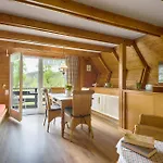 Salenhof Apartment *
