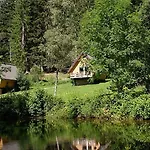 Salenhof Apartment *
