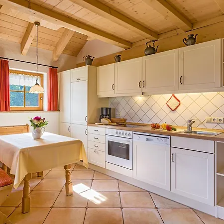 Salenhof Apartment